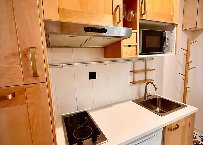 Comfy In The Heart Of Town *