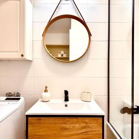 Comfy In The Heart Of Town Apartament Bratislava