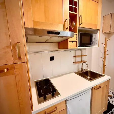 Comfy In The Heart Of Town *